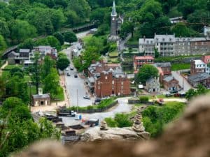 How To Become A Real Estate Agent in West Virginia